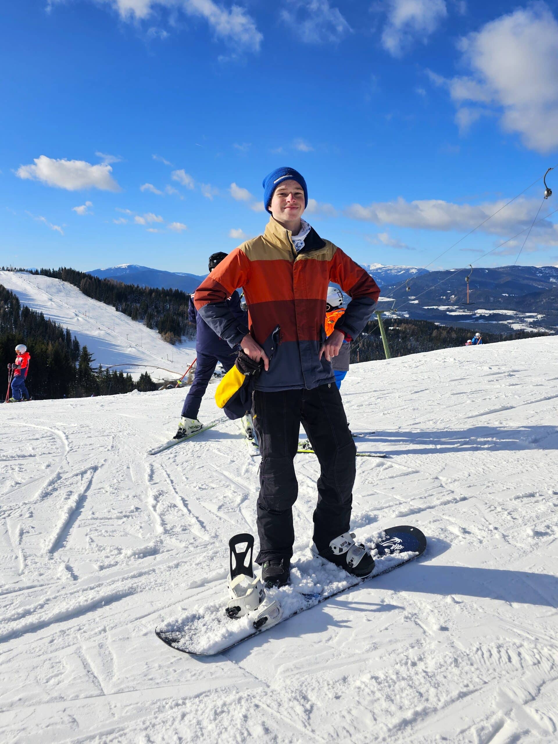 Snowboarder auf der Simonhöhe in Kärnten